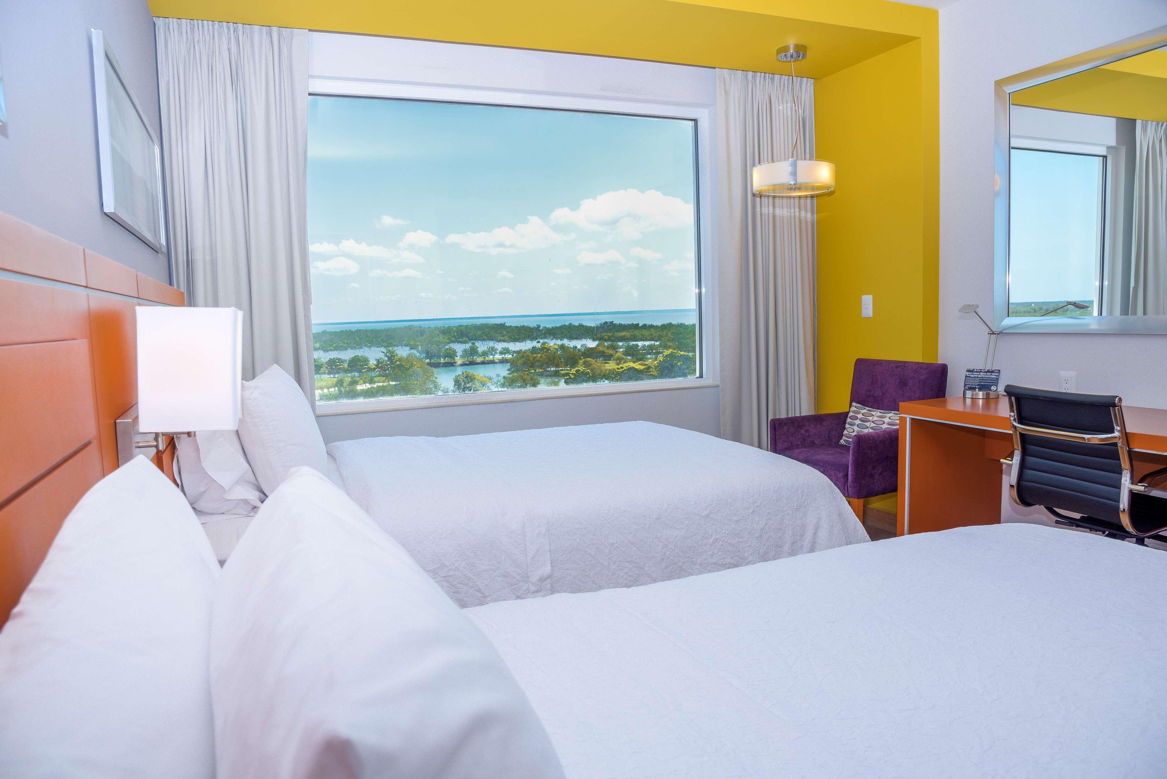 Hampton Inn & Suites By Hilton Paraiso Ngoại thất bức ảnh