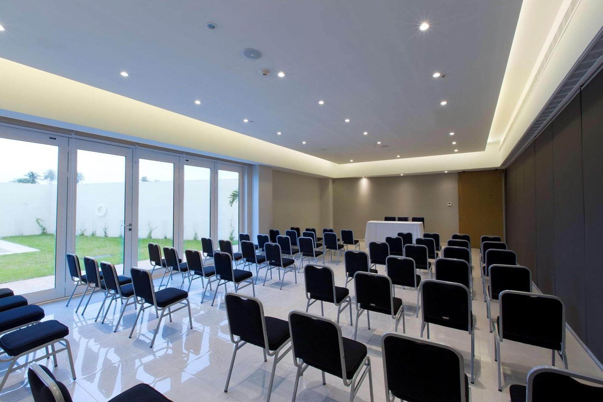 Hampton Inn & Suites By Hilton Paraiso Ngoại thất bức ảnh