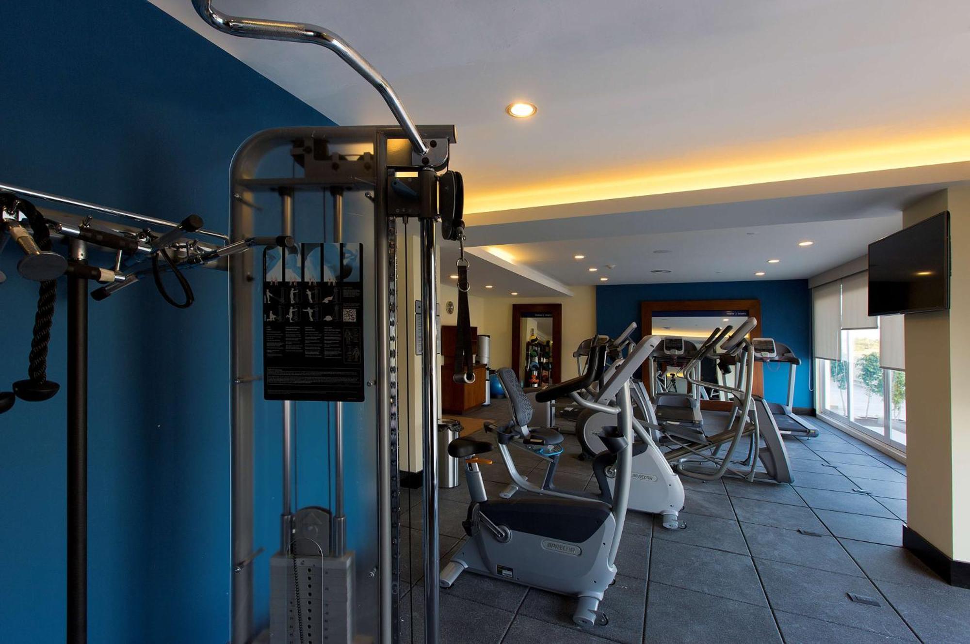 Hampton Inn & Suites By Hilton Paraiso Ngoại thất bức ảnh